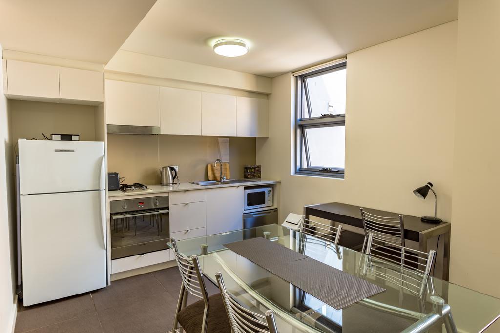 Hotel 111 Newcastle Dış mekan fotoğraf