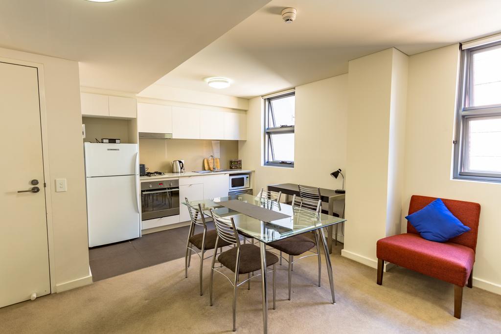 Hotel 111 Newcastle Dış mekan fotoğraf